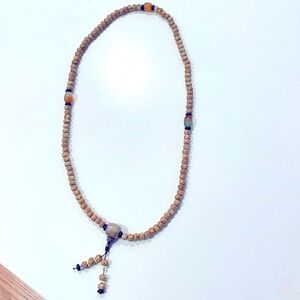 NWOT Bead necklace